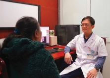 UNG THƯ VÒM HỌNG KHÔNG CÒN LÀ "ÁN TỬ" NHỜ TIẾN BỘ Y HỌC