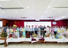 HỘI THI CẮM HOA NGHỆ THUẬT: TÔN VINH VẺ ĐẸP NGƯỜI PHỤ NỮ BỆNH VIỆN TAI MŨI HỌNG TRUNG ƯƠNG HỘI THI CẮM HOA NGHỆ THUẬT: TÔN VINH VẺ ĐẸP NGƯỜI PHỤ NỮ BỆNH VIỆN TAI MŨI HỌNG TRUNG ƯƠNG