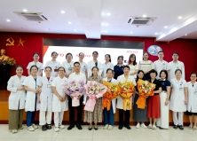 BỆNH VIỆN TAI MŨI HỌNG TRUNG ƯƠNG TỔ CHỨC SINH HOẠT KHOA HỌC: CẬP NHẬT KINH NGHIỆM VÀ TIẾN BỘ TRONG PHẪU THUẬT NỘI SOI TAI