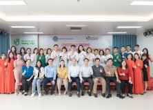 Chương trình: khám miễn phí và tặng quà cán bộ hưu trí ngành y tế tỉnh Tuyên Quang