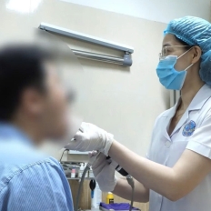 KHÀN TIẾNG KÉO DÀI LÀ DẤU HIỆU BỆNH GÌ?