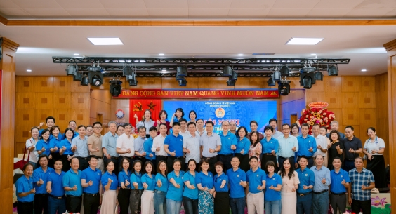 KHỐI THI ĐUA SỐ 4 - CÔNG ĐOÀN Y TẾ VIỆT NAM: SƠ KẾT HOẠT ĐỘNG 6 THÁNG ĐẦU NĂM 2025