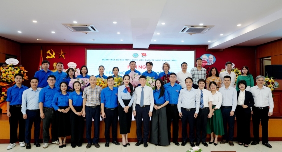 HỘI NGHỊ TỔNG KẾT CÔNG TÁC ĐOÀN VÀ PHONG TRÀO THANH NIÊN GIAI ĐOẠN 2022-2025