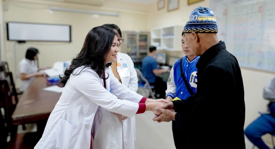 LAN TỎA YÊU THƯƠNG – CHIA SẺ KHÓ KHĂN