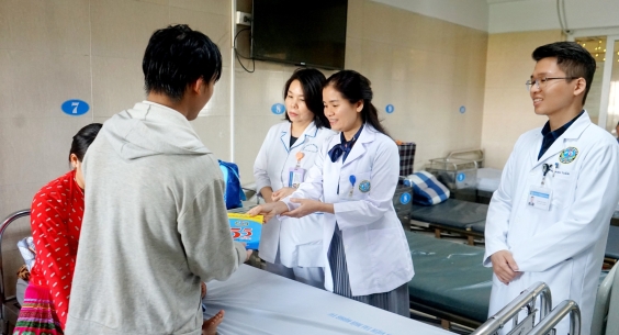 LAN TỎA YÊU THƯƠNG – CHIA SẺ KHÓ KHĂN