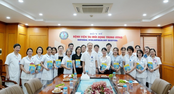 BỆNH VIỆN TAI MŨI HỌNG TRUNG ƯƠNG GẶP MẶT, TRI ÂN GIA ĐÌNH THƯƠNG BINH, LIỆT SĨ NHÂN NGÀY 27/7