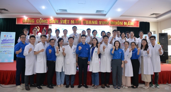 BỆNH VIỆN TAI MŨI HỌNG TRUNG ƯƠNG ĐỒNG HÀNH CHĂM SÓC SỨC KHỎE THANH NIÊN CÔNG NHÂN THỦ ĐÔ