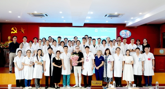 BỆNH VIỆN TAI MŨI HỌNG TRUNG ƯƠNG TĂNG CƯỜNG ĐÀO TẠO CHUYÊN SÂU THÔNG QUA HỢP TÁC VỚI ĐOÀN CHUYÊN GIA THUỘC TỔ CHỨC REI (HOA KỲ)