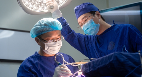 CA MỔ KHÉP LẠI NHỮNG ĐÊM TRẮNG MẸ KHÓC NGHẸN VÌ CON LIÊN TỤC NGƯNG THỞ