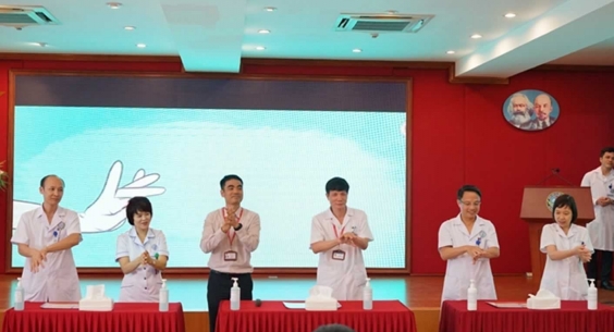 Bệnh viện Tai Mũi Họng TW tổ chức Lễ phát động Tăng cường vệ sinh tay 2020