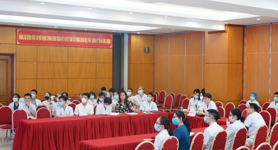 Sinh hoạt Khoa học Chuyên đề: Cập nhật điều trị viêm họng cấp