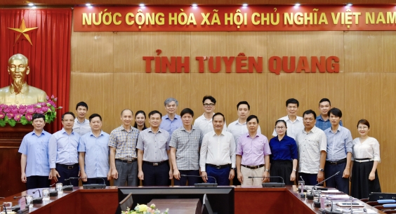 Kí kết hợp tác hỗ trợ chuyên môn cho y tế tỉnh Tuyên Quang 